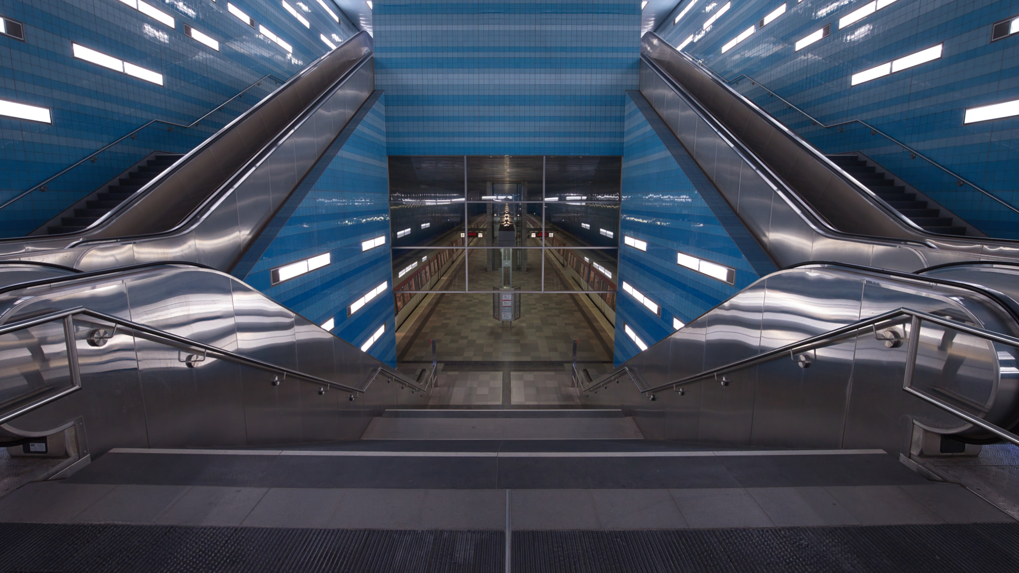 Haltestelle Überseequartier 2 (U4)