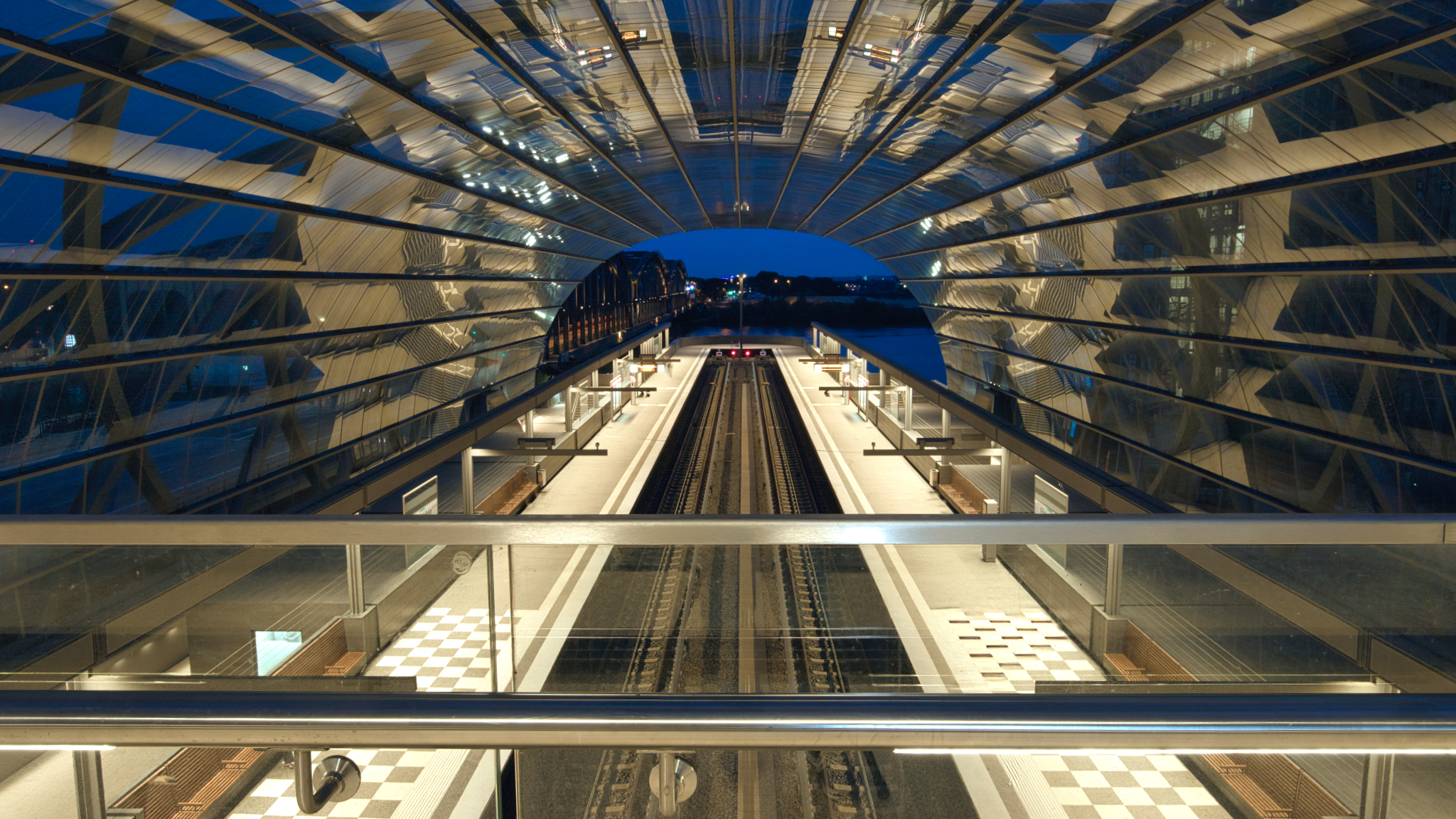 Haltestelle Elbbrücken 3 (U4)